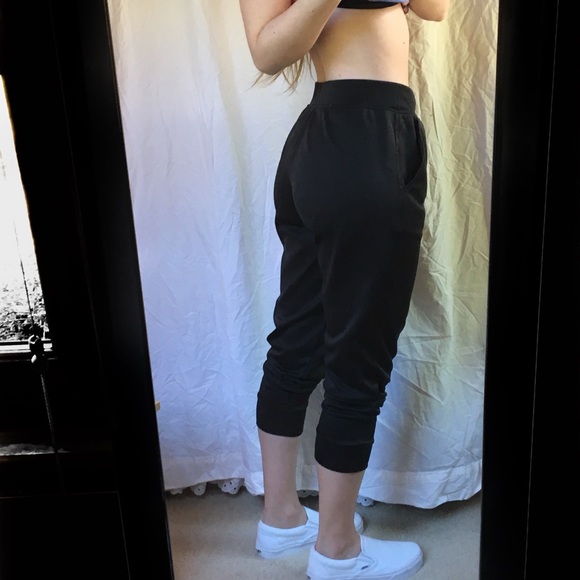 ❌SOLD❌ A&F Joggers - Picture 2 of 4